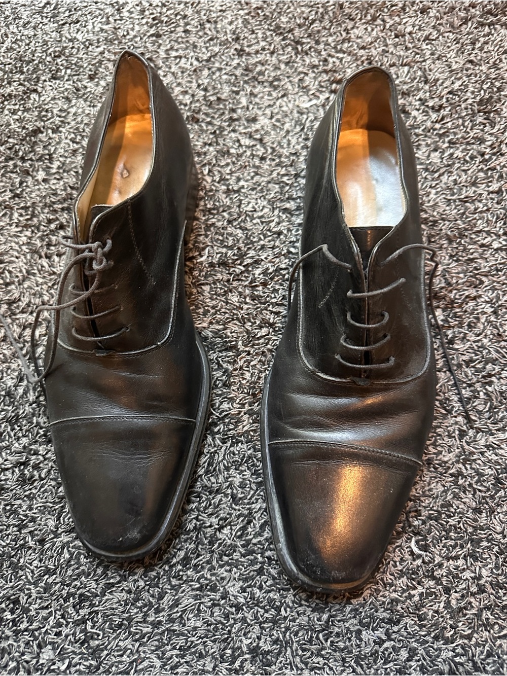 Classic Black Leather Men’s Salvatore Ferragamo Lace-Up Dress Shoes